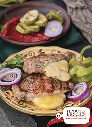 Просто&Вкусно - Мясо и птица - Свиные отбивные с сыром и запечёнными овощами