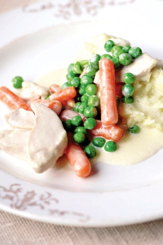 Просто&Вкусно - Быстрые ужины - Куриное филе с овощами в сливочном соусе