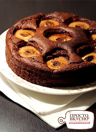 Просто&Вкусно - Выпечка - Шоколадный пирог со сливами