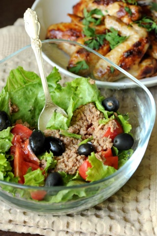 Просто&Вкусно - Salate - Salată de tuna