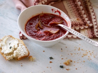 Просто&Вкусно - Супы - Крем-суп из свеклы и груши