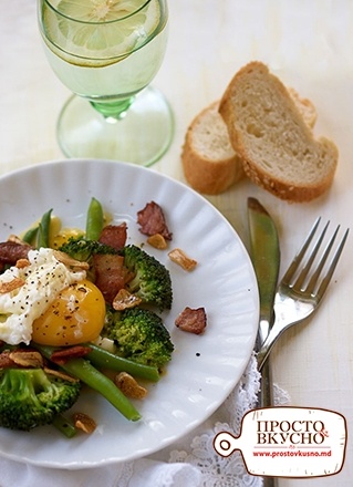 Просто&Вкусно - Завтраки - Завтрак с брокколи и яйцом пашот