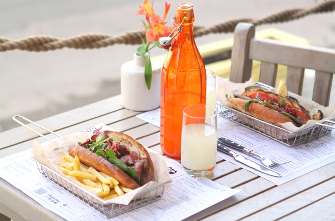 Просто&Вкусно - Уличные истории: обед на террасе Gastrobar