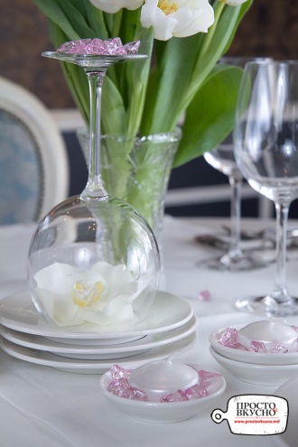 Просто&Вкусно - Aranjarea mesei de primăvară - Orhidea sub cupă