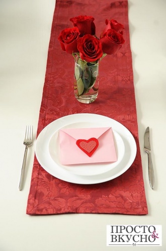 Просто&Вкусно - Aranjarea mesei de Ziua îndrăgostiților - Un aranjament festiv cu stil