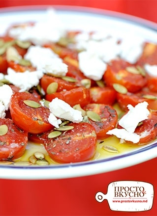 Просто&Вкусно - Салаты - Теплый салат из печеных помидор