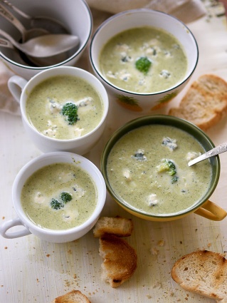 Просто&Вкусно - Супы - Суп-пюре с брокколи и голубым сыром
